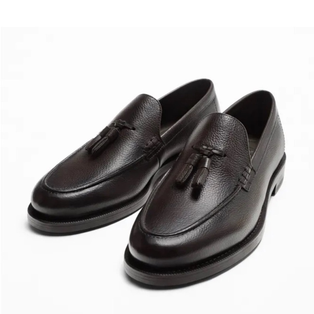 NWT. Zara Man Brown Tassel Leather Loafers. Size 12.